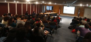 Público asistente a uno de los conversatorios organizados por la Carrera de Psicología
