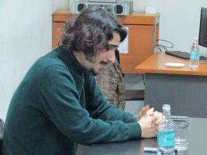 Psicoanalista argentino Luciano Lutereau dictando el taller